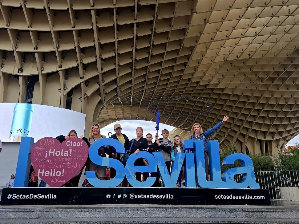 Zdobywali zawodowe szlify. Uczniowie z Wejherowa na praktykach w Hiszpanii