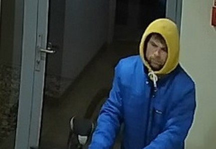 Rozpoznajesz tego mężczyznę? Policja prosi o pomoc