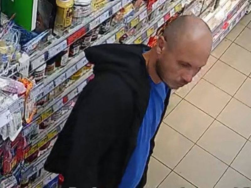 Ukradł piwo i użył przemocy wobec ekspedientki. Rozpoznajesz mężczyznę ze zdjęcia?