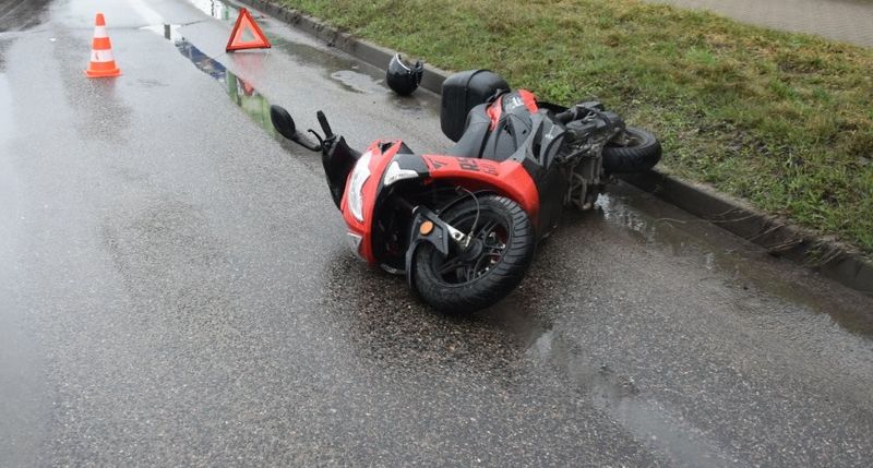 Rumia: Zderzenie osobówki ze skuterem. Policja podała ustalenia