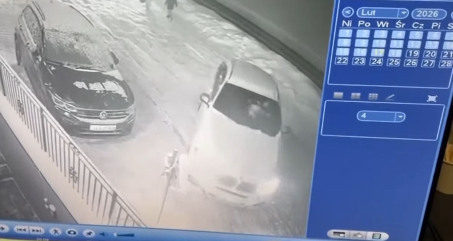 Zobaczyła otwarte BMW i odjechała. Wszystko się nagrało!