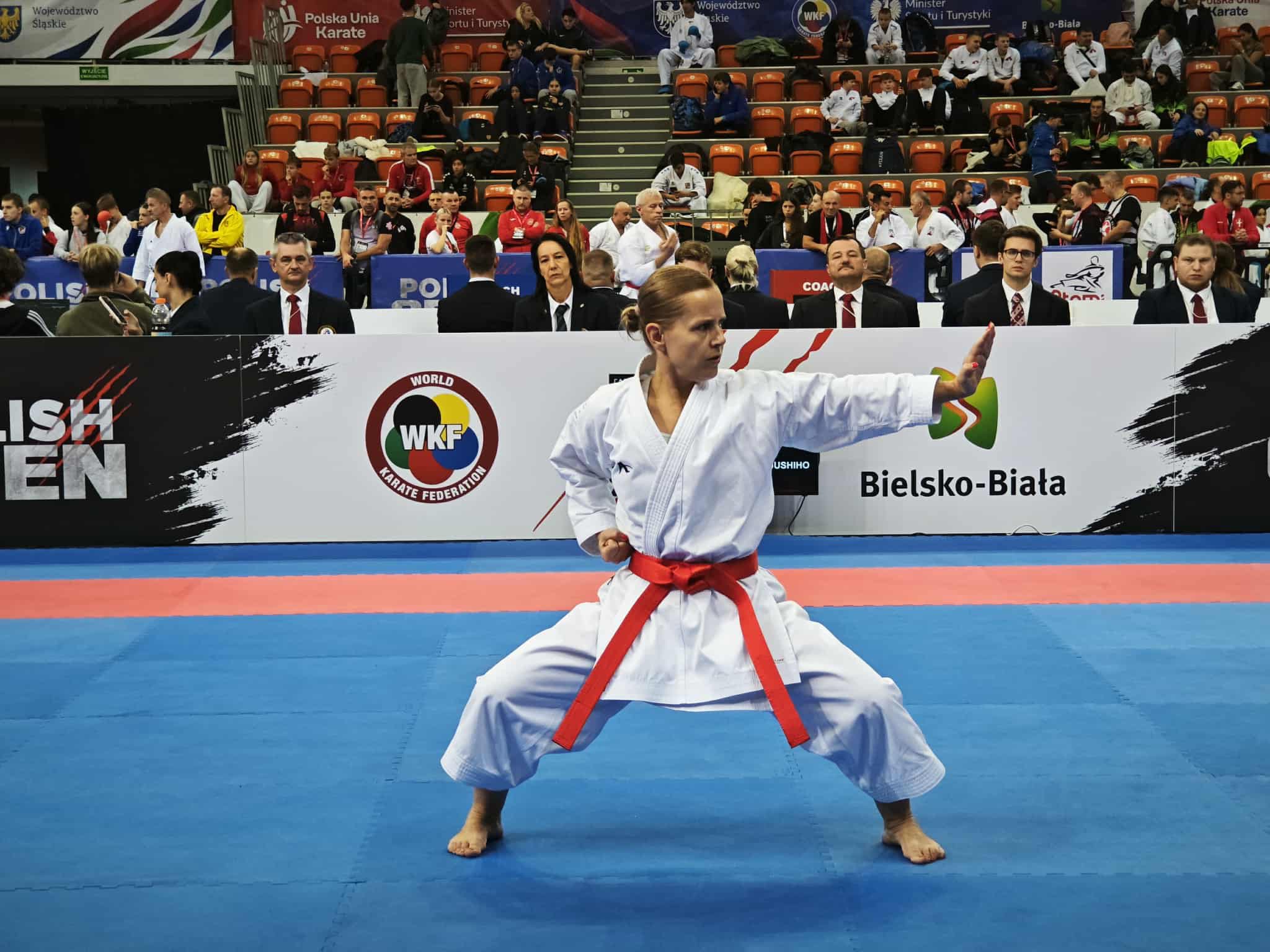 Złoto dla lekarz-karateczki. Neonatolog z Wejherowa mistrzynią świata