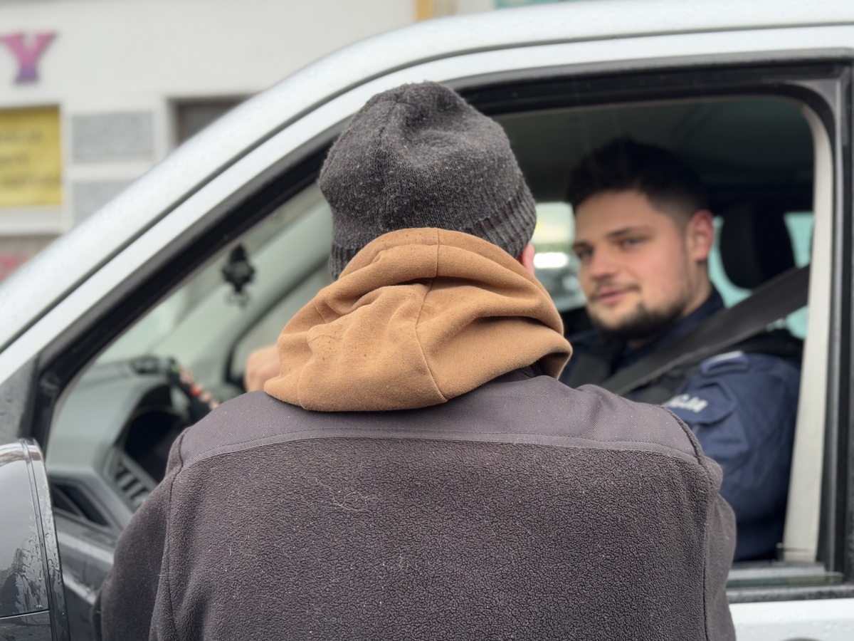 'Upojony alkoholem leżał na ulicy.' Pomagają osobom w kryzysie bezdomności