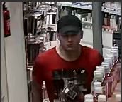 Mógł mieć związek z kradzieżą. Rozpoznajesz mężczyznę ze zdjęcia?