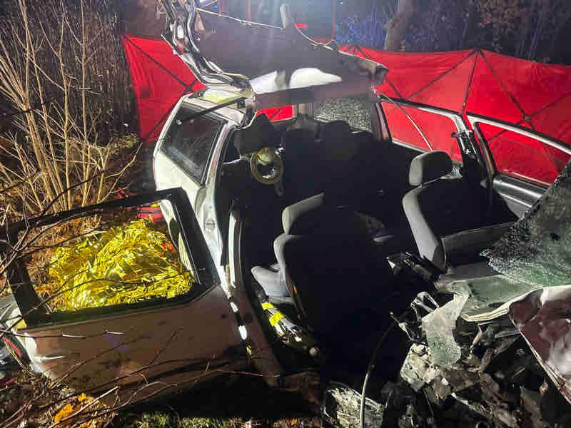 Jechał po alkoholu, zginęły dwie nastolatki. Rozpoczął się proces 17-latka