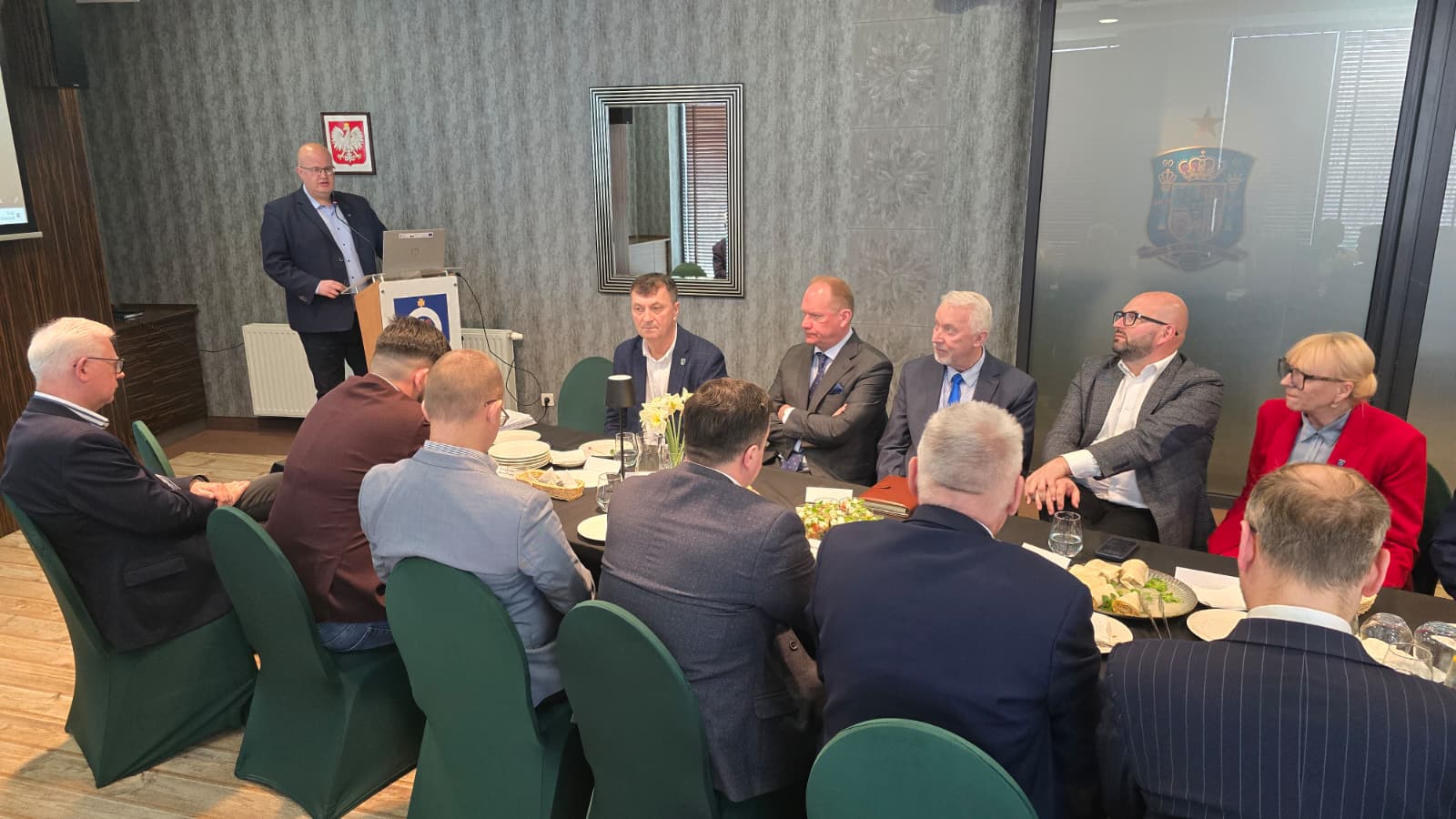 Budowa elektrowni jądrowej tematem przewodnim spotkania samorządowców