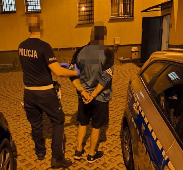 Świadek powstrzymał pijanego kierowcę. 59-latek miał dożywotni zakaz prowadzenia pojazdów