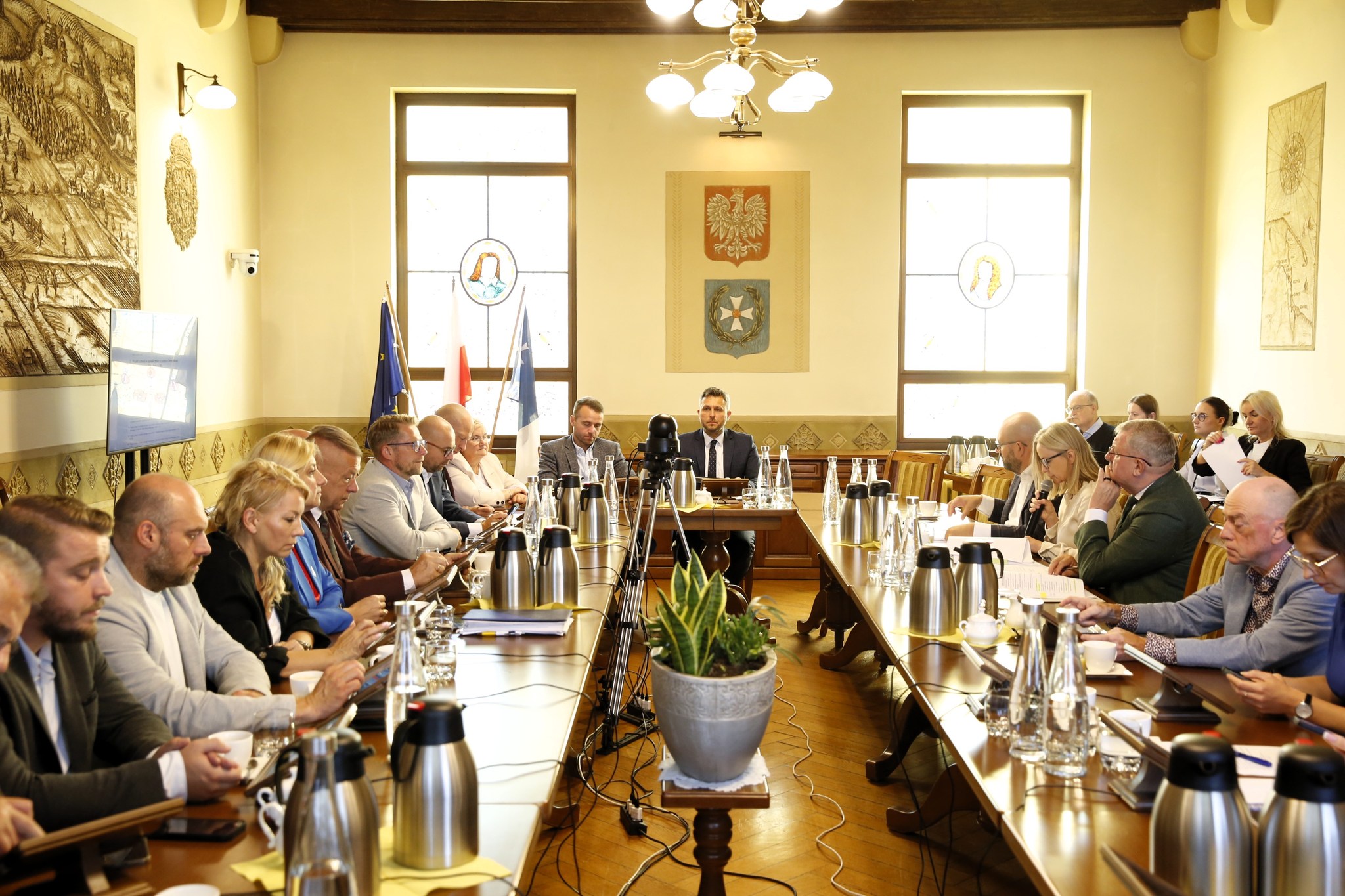 Zwiększyli budżet o 2,8 mln zł. Pieniądze trafią m.in. na drogi