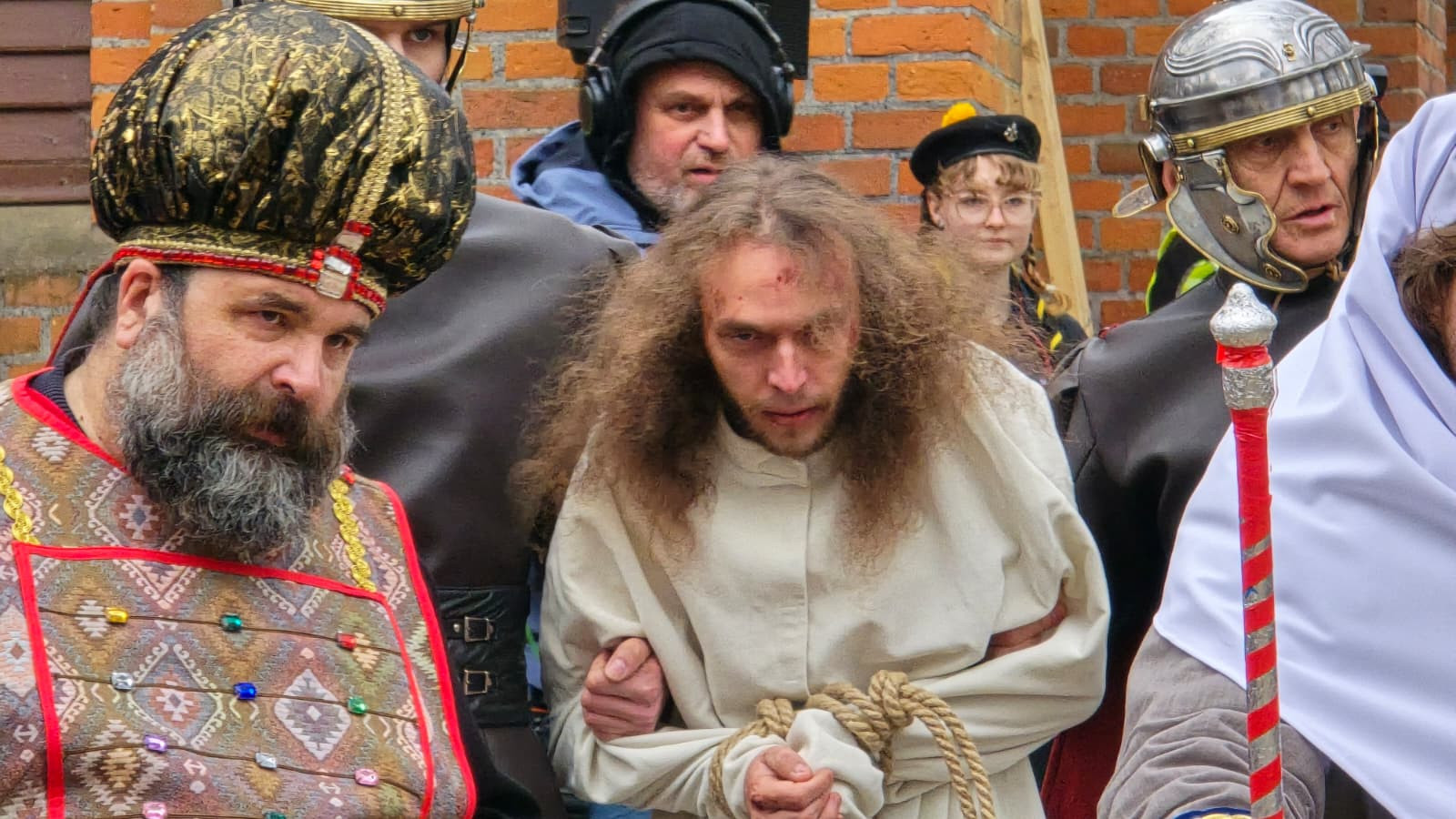 Misterium Męki Pańskiej 2026. Kalwaria Wejherowska ponownie stała się miejscem głębokiej refleksji i duchowego przeżycia | FOTO