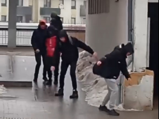 Gołoledź sparaliżowała chodniki i SOR-y