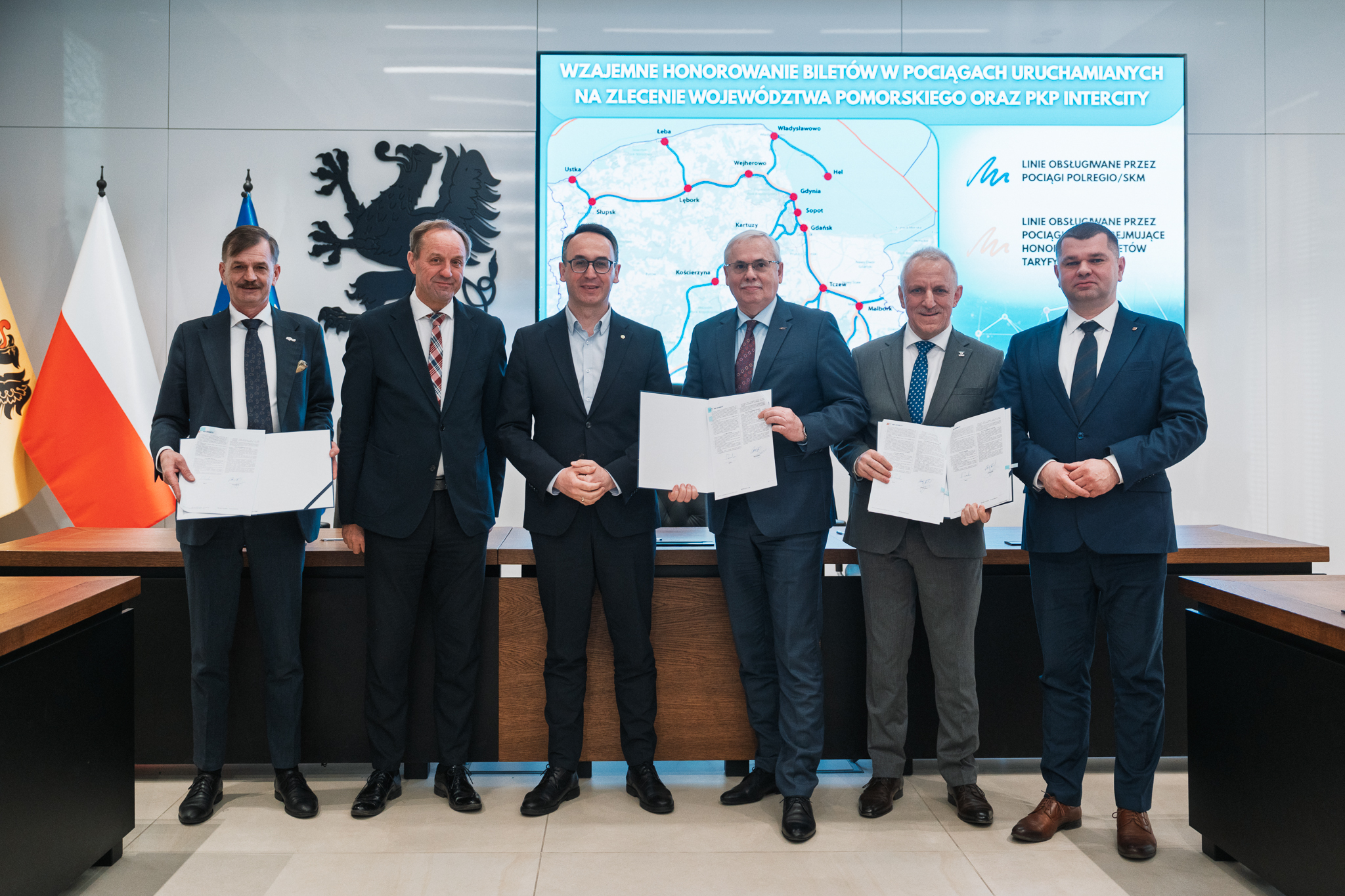 Jednym biletem dalej niż dotąd. Nowe zasady podróżowania pociągami na Pomorzu