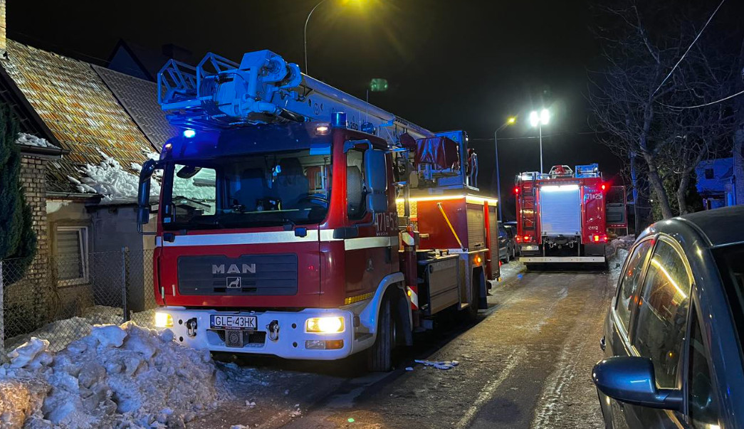 Wieczorny pożar. Budynek sprawdzony po akcji gaśniczej
