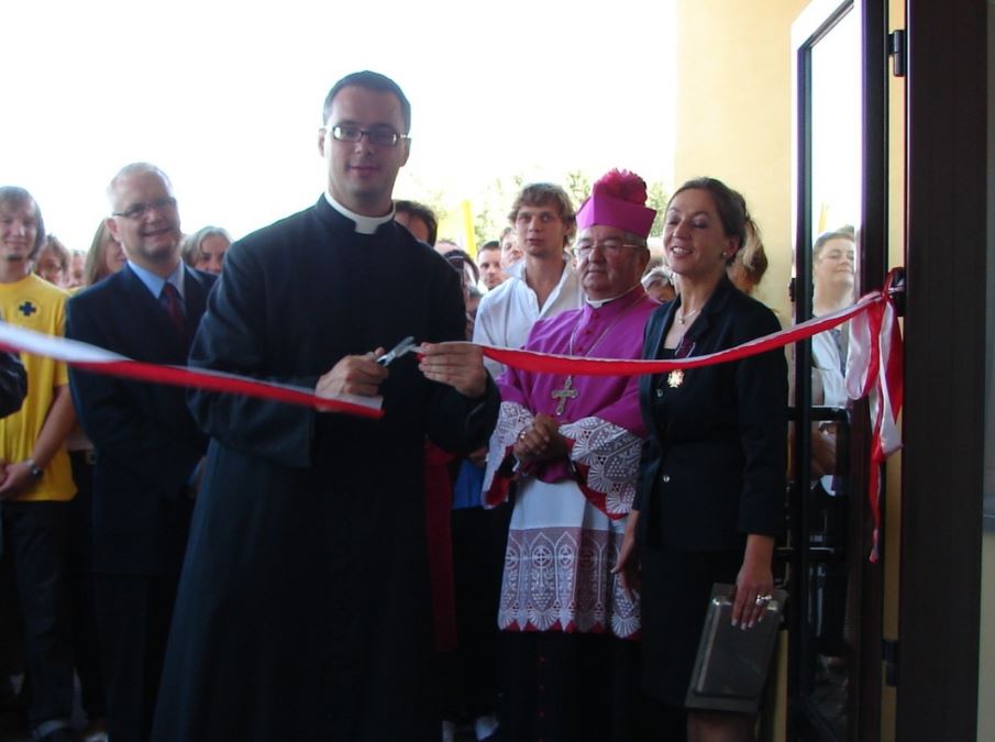 Dom, w którym najważniejszy jest człowiek. 16 lat stacjonarnego Puckiego Hospicjum