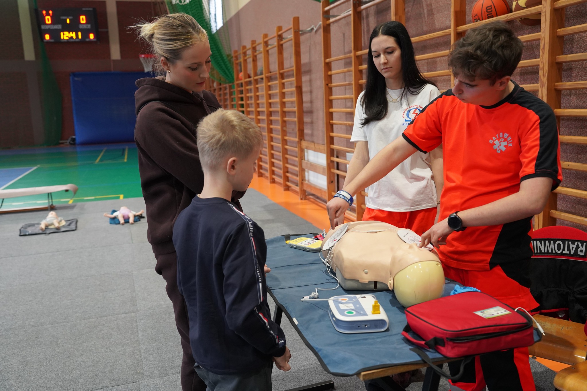 Ferie bez zagrożeń. Nauka, praktyka i bezpieczeństwo
