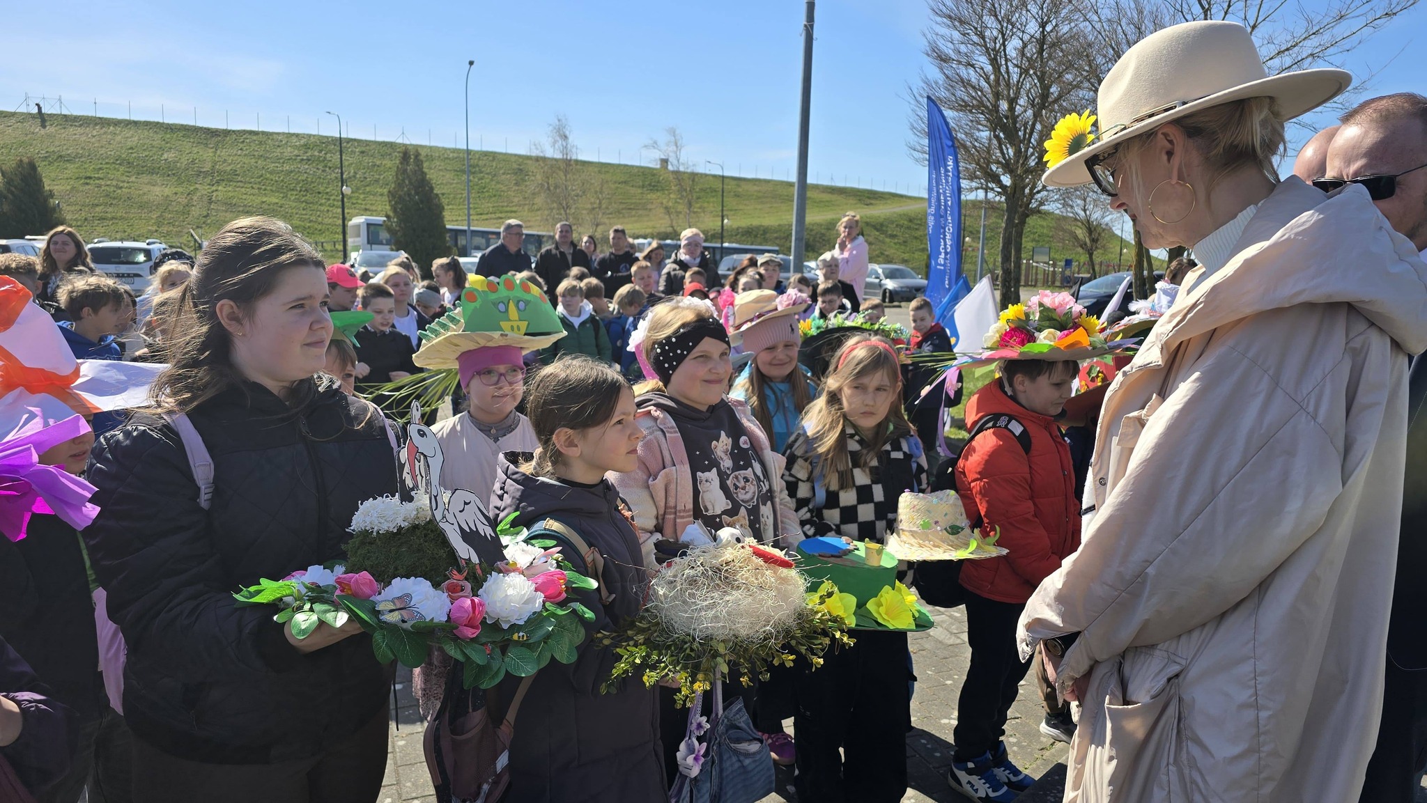 Dzień Ziemi na "Kaszubskim Oku." Odsłonili tablicę Alei 80-lecia gminy