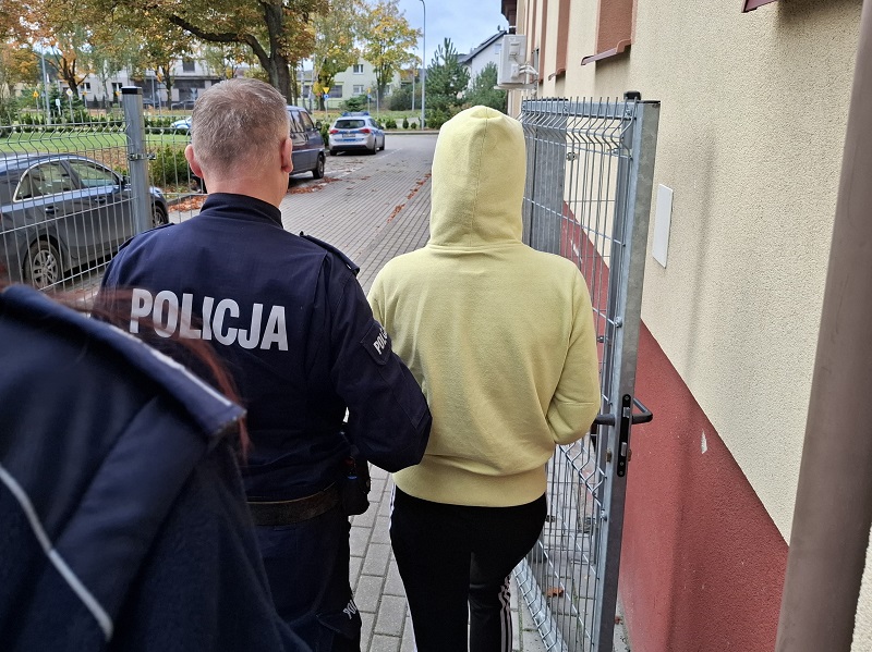 Poszukiwana listem gończym złapana ..'na śpiocha'.