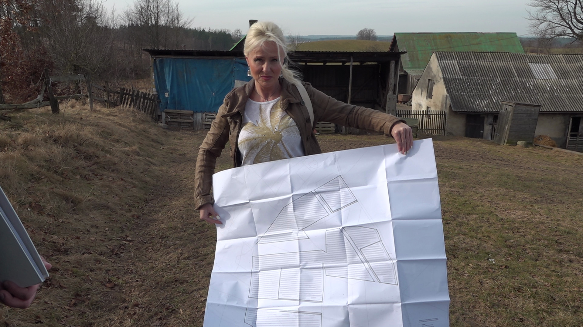 Nie chcą za oknem "księżycowego krajobrazu". Mieszkańcy Sopieszyna i Ustarbowa sprzeciwiają się farmie fotowoltaicznej