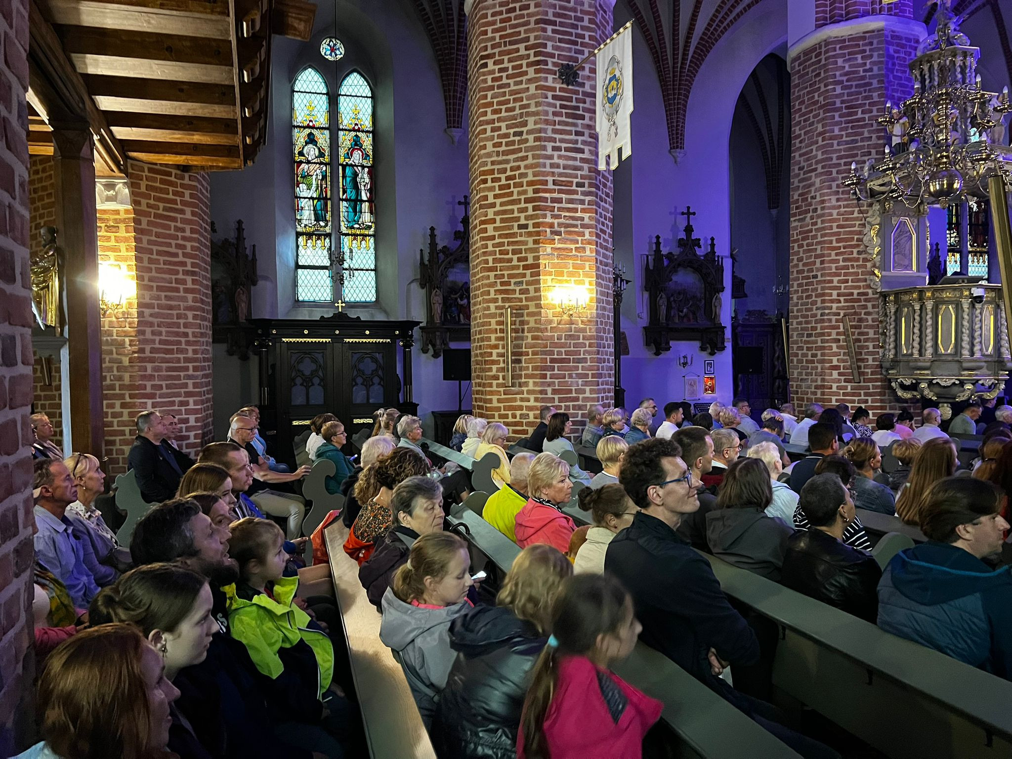 Urodzinowy koncert ku pamięci ks. Jana Kaczkowskiego/źródło: Twoja Telewizja Morska