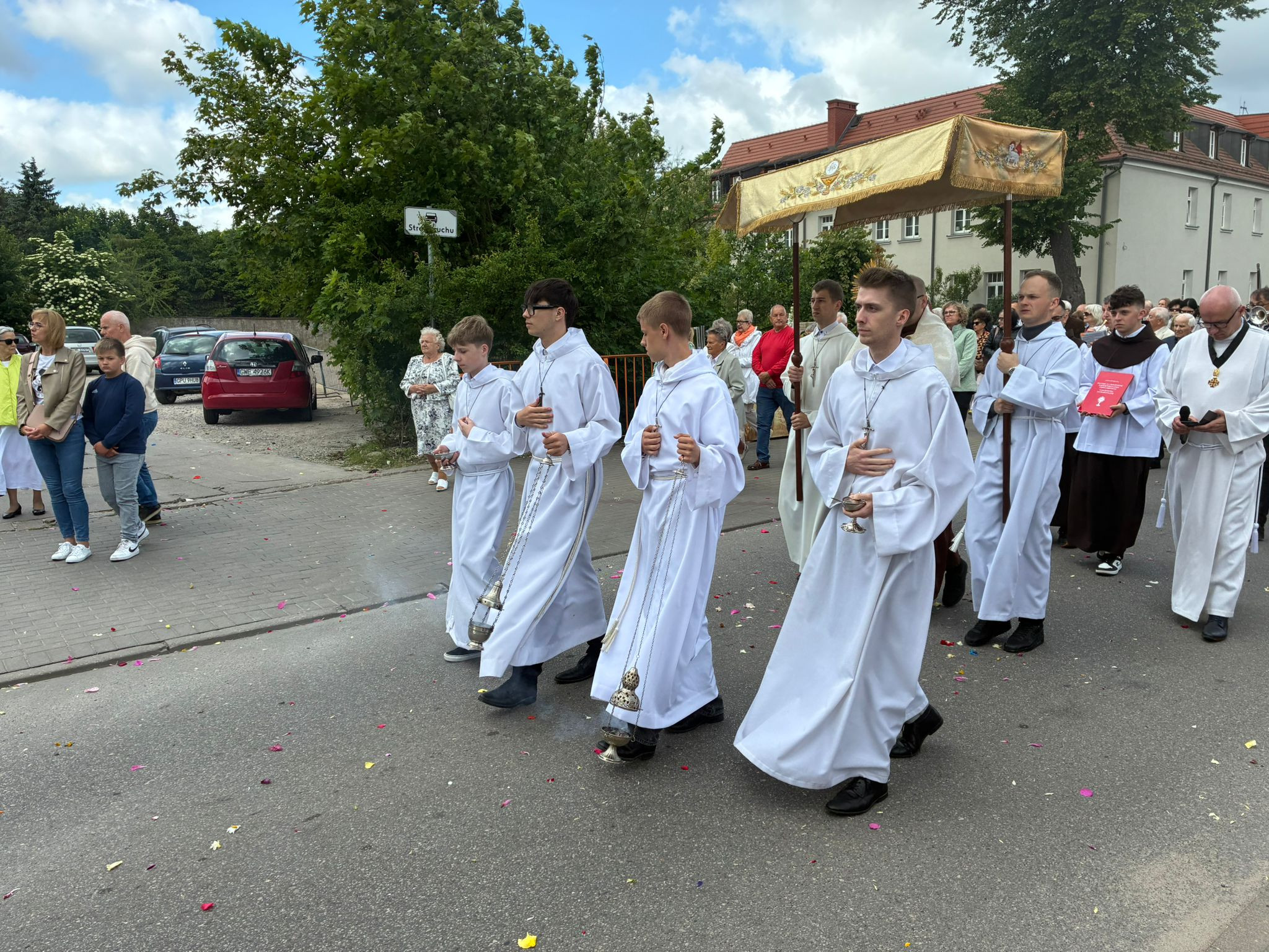 Procesja Bożego Ciała w Wejherowie/źródło: Twoja Telewizja Morska