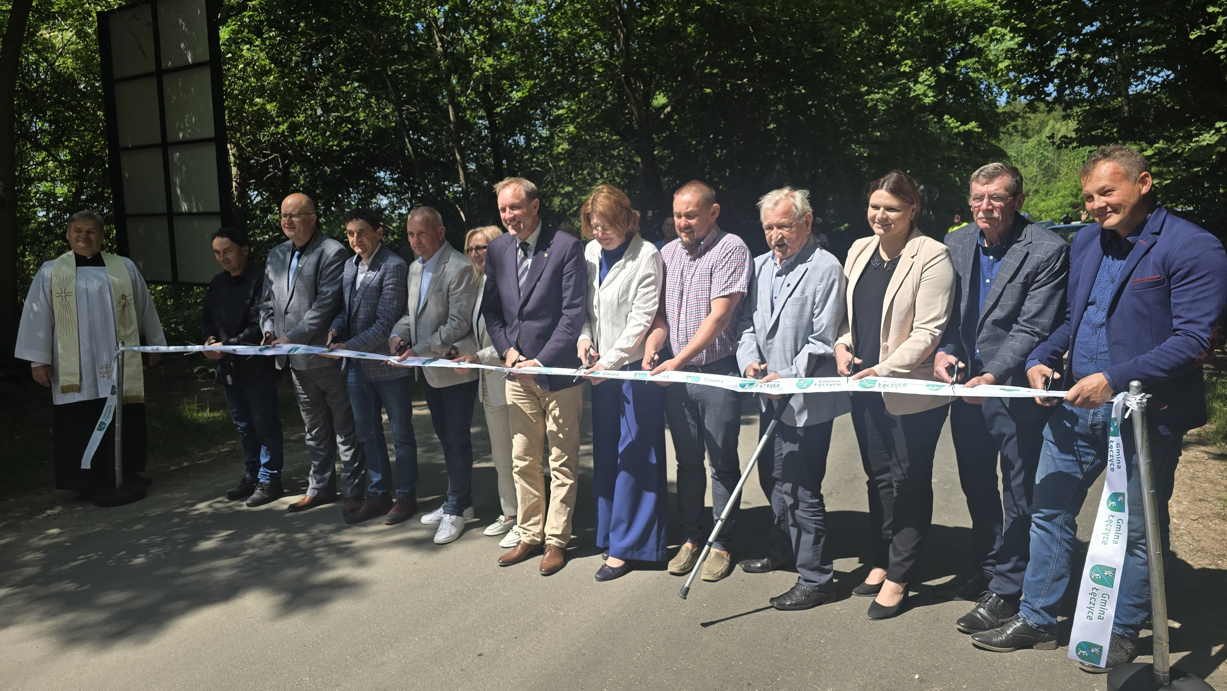 W Łęczycach miało miejsce oddanie kolejnej inwestycji drogowej/źródło: Twoja Telewizja Morska