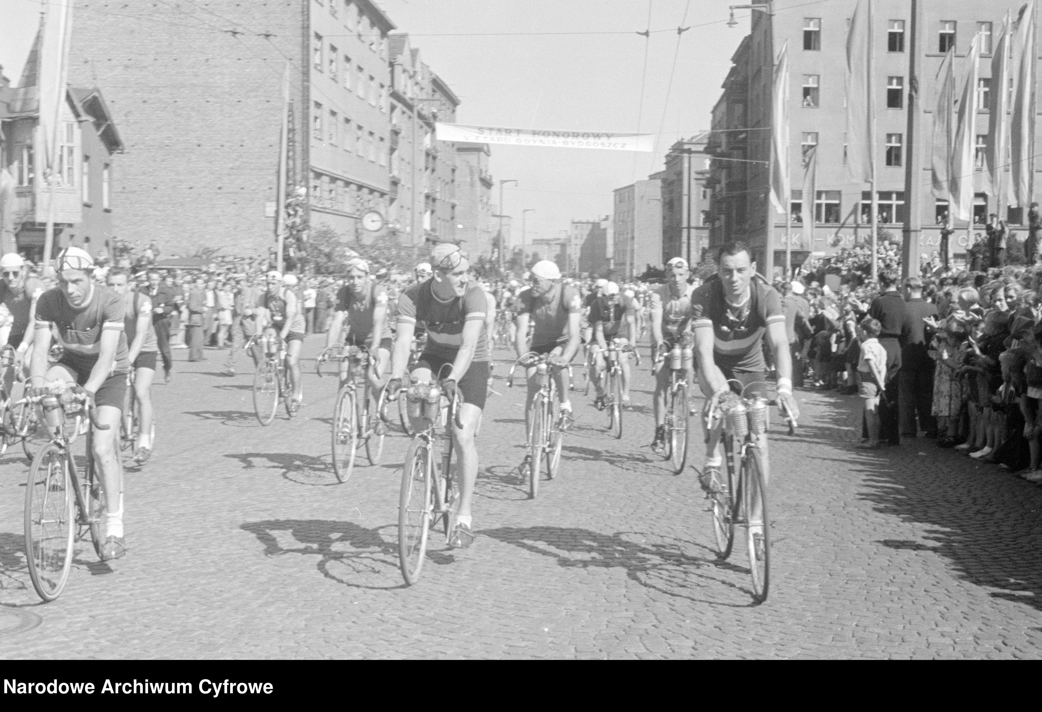 źródło: Narodowe Archiwum Cyfrowe