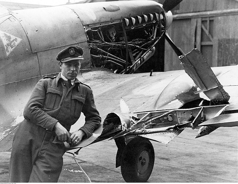 kapitan pilot Polskich Sił Powietrznych w Wielkiej Brytanii,  as myśliwski w II wojnie światowej Stanisław Blok/wikipedia.org