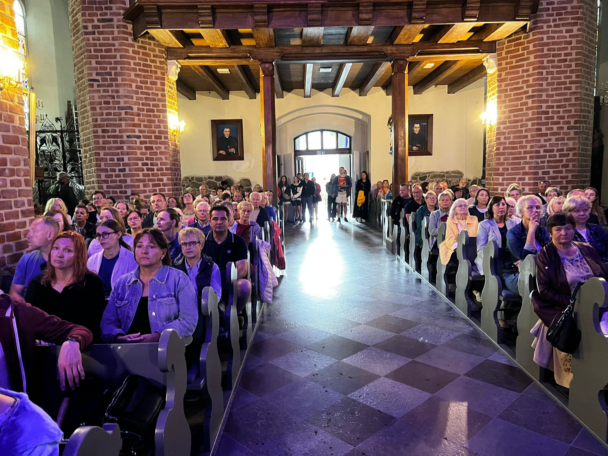 Urodzinowy koncert ku pamięci ks. Jana Kaczkowskiego/źródło: Twoja Telewizja Morska