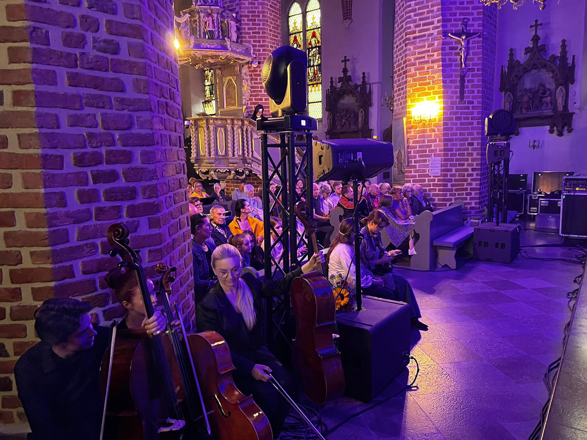 Urodzinowy koncert ku pamięci ks. Jana Kaczkowskiego/źródło: Twoja Telewizja Morska