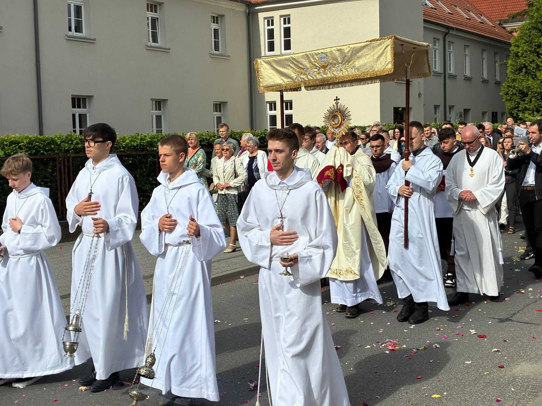 Procesja Bożego Ciała w Wejherowie/źródło: Twoja Telewizja Morska