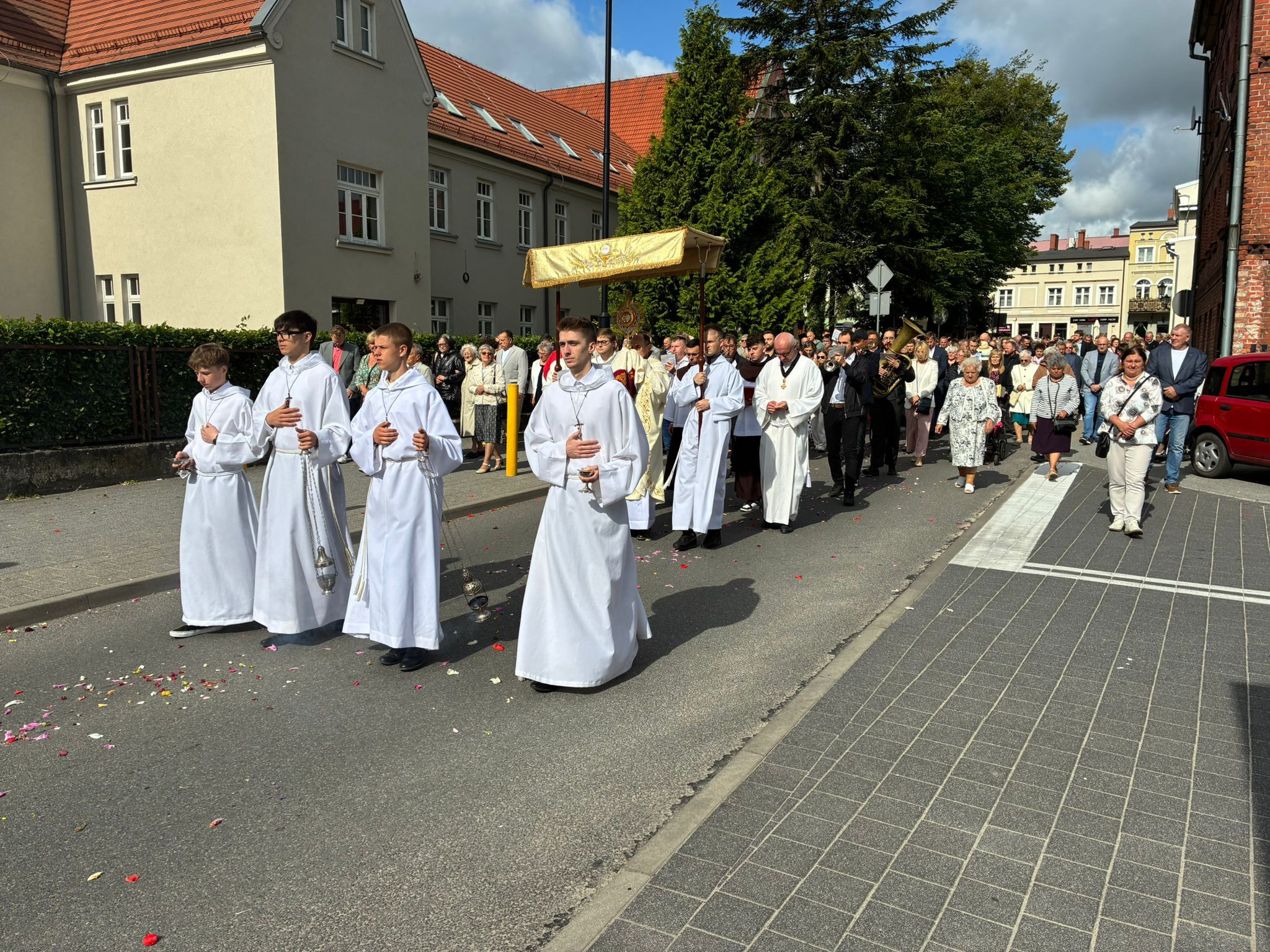 Procesja Bożego Ciała w Wejherowie/źródło: Twoja Telewizja Morska