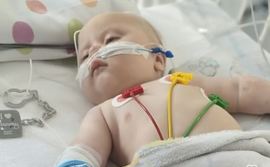 Potrzebują środków na leczenie synka. Leoś z Godętowa walczy z chorobą neurologiczną