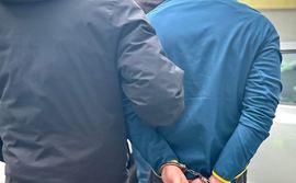 Zatrzymany za włamanie, narkotyki i kradzież rowerów. Był poszukiwany do odbycia kary więzienia