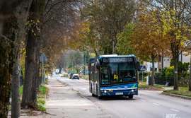 Dodatkowe autobusy na cmentarz. Sprawdź szczegóły!