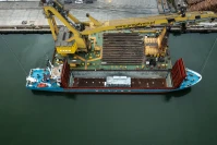 Płynął przez oceany i Bałtyk. 260-tonowy transformator dotarł do Żarnowca