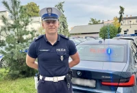 Kierowca nie chciał otworzyć drzwi policjantowi. Okazało się, że prowadził na "podwójnym gazie"