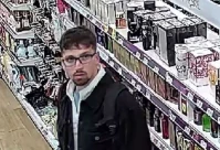 Zniknęły artykuły za blisko 950 zł. Policja szuka mężczyzny ze zdjęcia