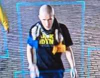 Policja szuka mężczyzny ze stacji SKM. Może mieć związek z uszkodzeniem mienia