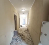 Trzy powiatowe obiekty przechodzą modernizację. Remonty w DPS, szkole i starostwie