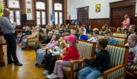 Jak pracuje burmistrz? Uczniowie poznali urząd od środka