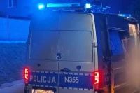 Wpadła do rowu, koleżanka miała 1,5 promila. Obie groziły policjantom