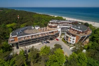 Wakacje nad morzem w Jastarni: rodzinny wypoczynek w Hotelu Dom Zdrojowy