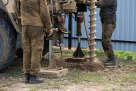 Dlaczego warto kupić wiertnicę ręczną do studni w e-sklepie RuryStudzienne.pl?