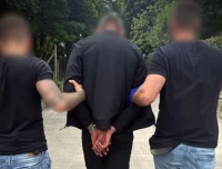 Spryskał gazem, pobił i wepchnął do stawu. Potem miał okraść 46-latka