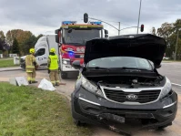 Zderzenie dwóch samochodów osobowych