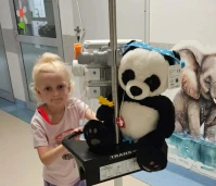 Zamiast zabawy – szpital i leczenie. 6-letnia Julita walczy z ciężką chorobą