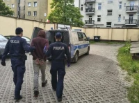 Ukrywał się w pustostanie, został wydalony z Polski