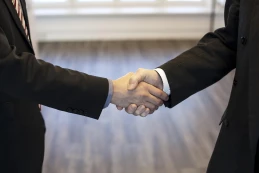 Dostaną podwyżki, bo 'zostali pominięci'. Samorządowcy mogą zacierać ręce 