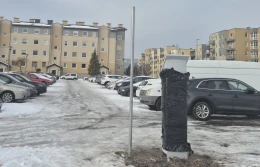 "Jesteśmy skłonni partycypować proporcjonalnie w kosztach". Sprawa parkometrów na osiedlach w Redzie