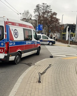Zasnął za kierownicą i potrącił kobietę