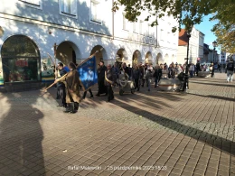 Wejherowo modliło się na ulicach miasta. Przeszła Trzecia Rodzinna Procesja Różańcowa 